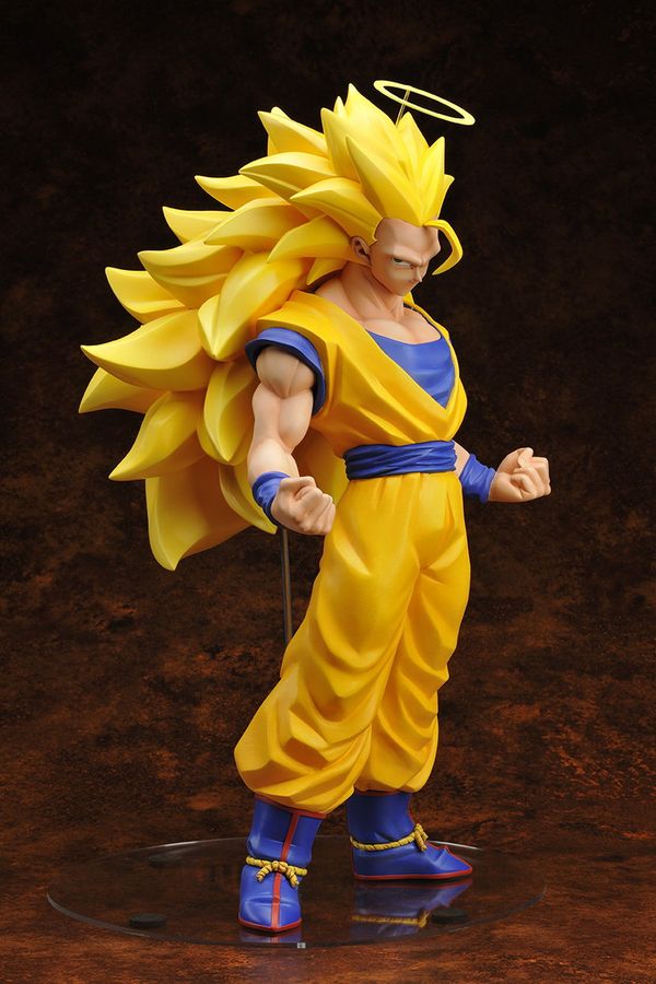 18” Inch Tall HUGE Gigantic Series Goku Super Saiyan 3 Painted X-Plus – My  Collectible Collections